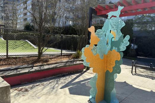 Public Art Sculpture - dog detail - North Vancouver 