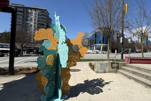 Public Art Sculpture - dog detail - North Vancouver 